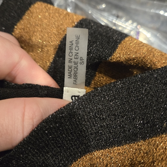 Alice + Olivia Metallic Turtleneck Sweater – Size Small (NWT) #N3 - Picture 8 of 8